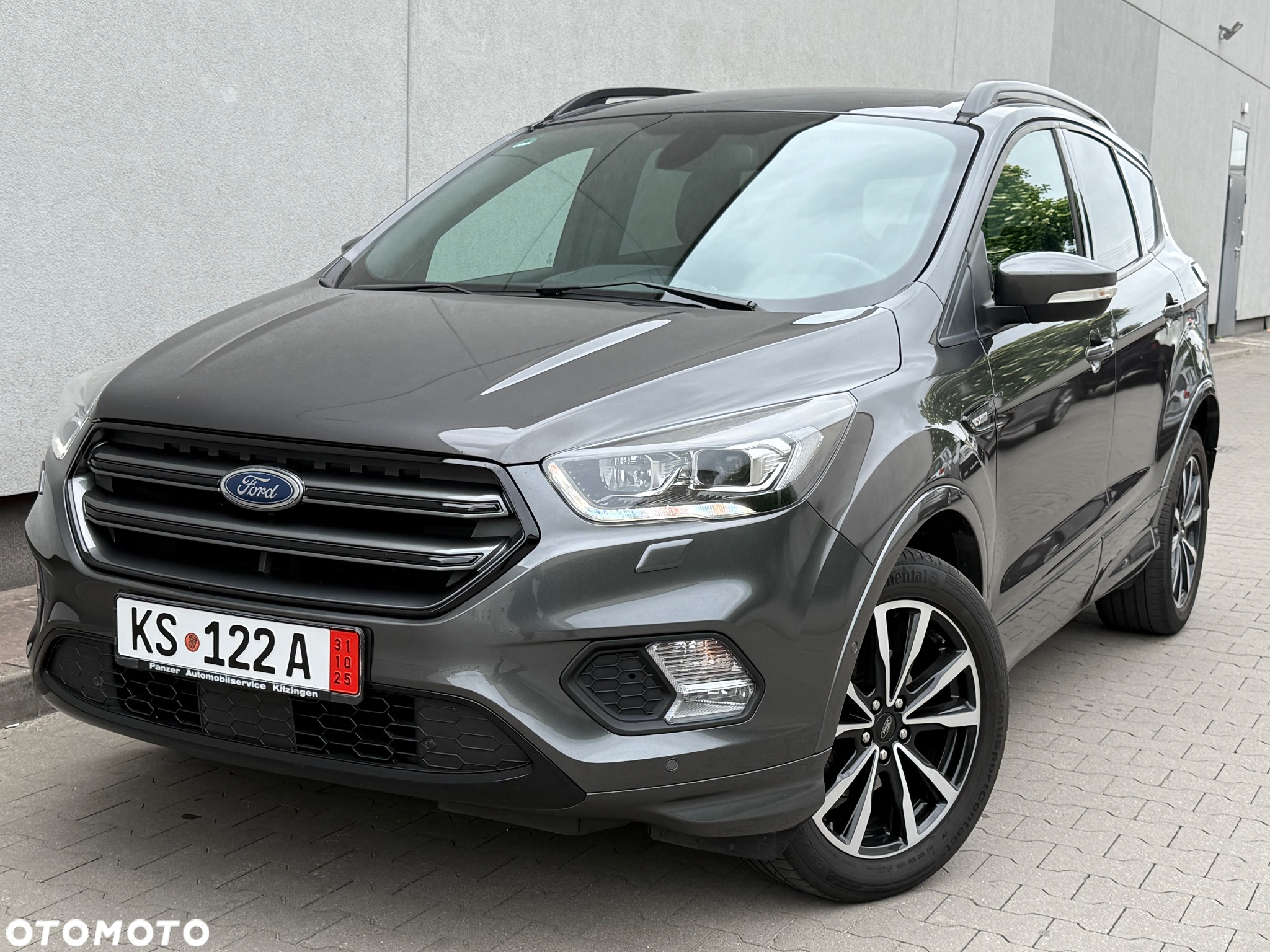 Ford Kuga - 6