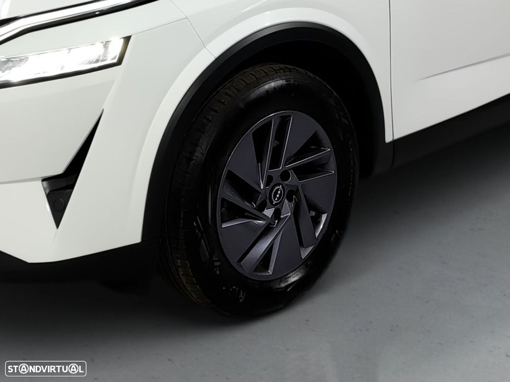 Nissan Qashqai 1.3 DIG-T Acenta — fotografia 4