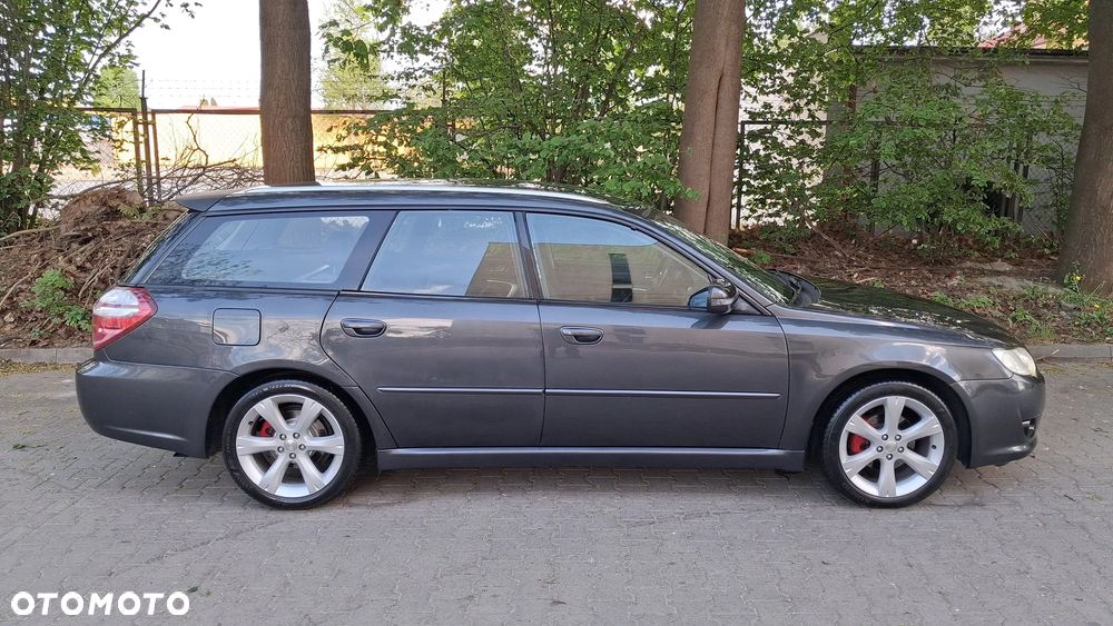 Subaru Legacy - 3