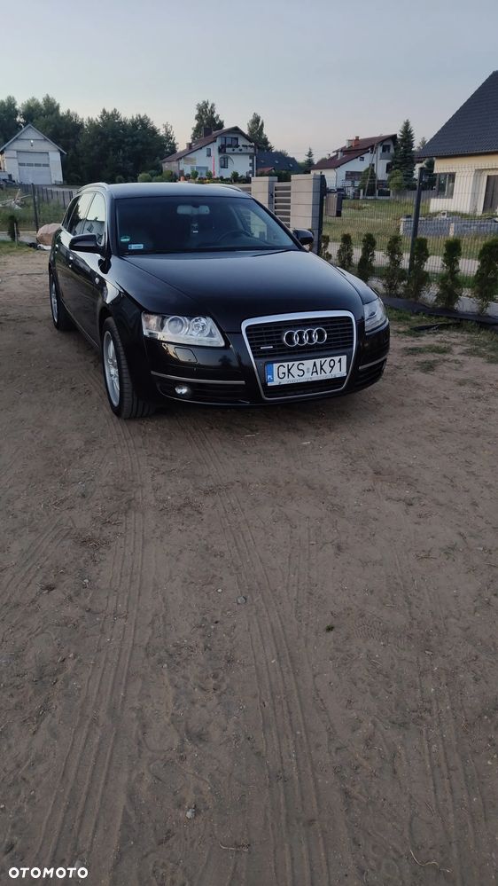 Audi A6 Avant - 1