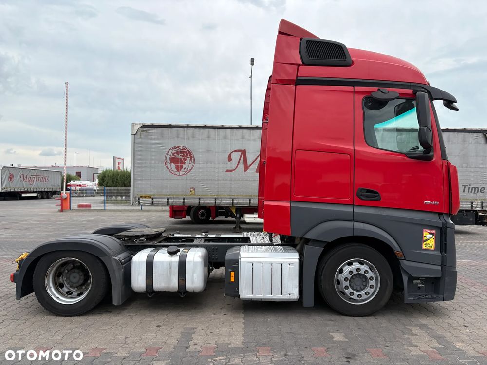 Mercedes-Benz ACTROS 1845 - 8