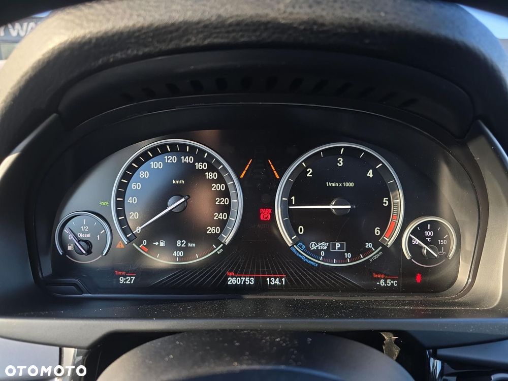 BMW X5 xDrive25d - 14