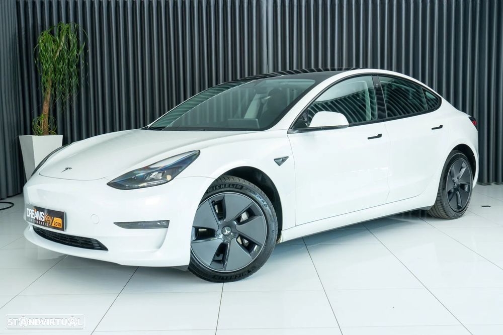 Tesla Model 3 Long Range Tração Traseira - 25