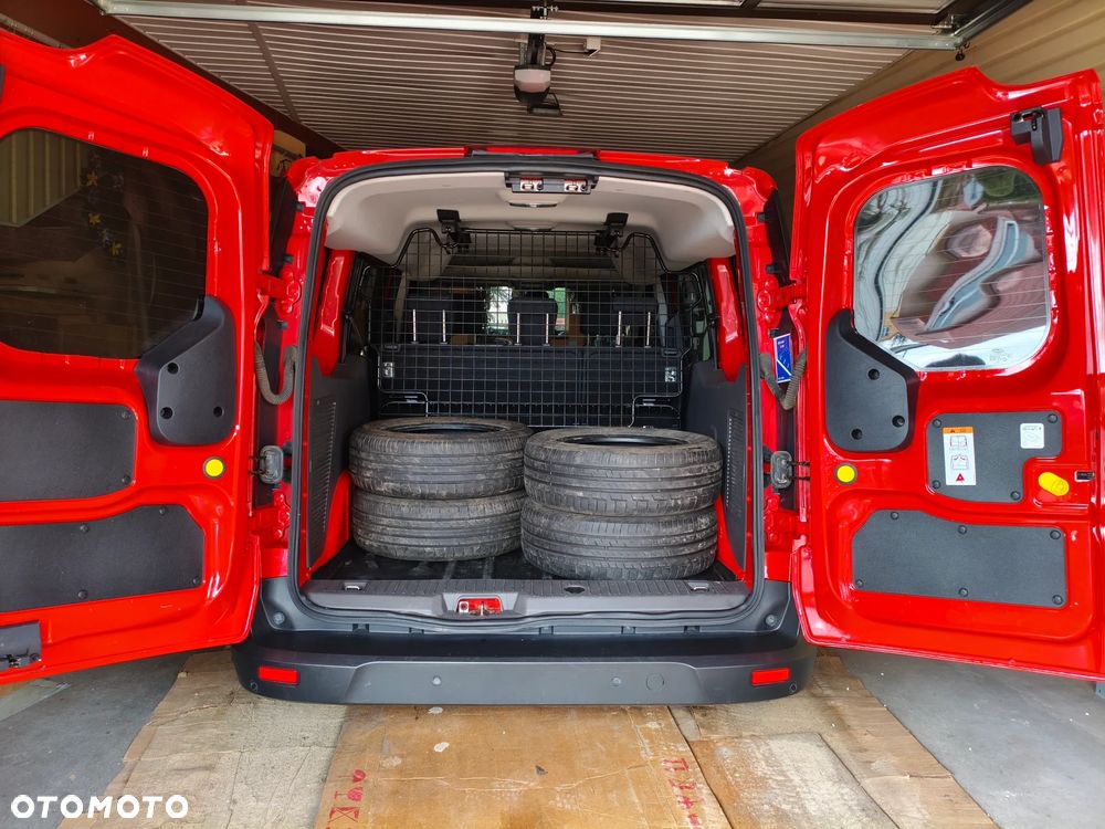 Ford Transit Connect Kombi 230 L2 Trend PowerShift - 24