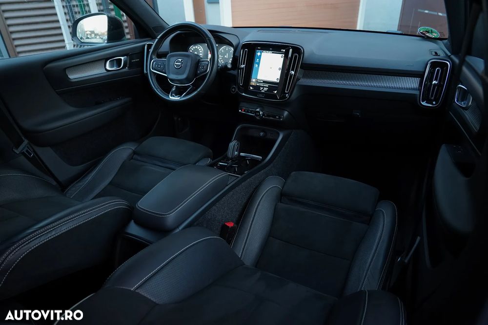 Volvo XC 40 D4 AWD Geartronic R-Design - 7