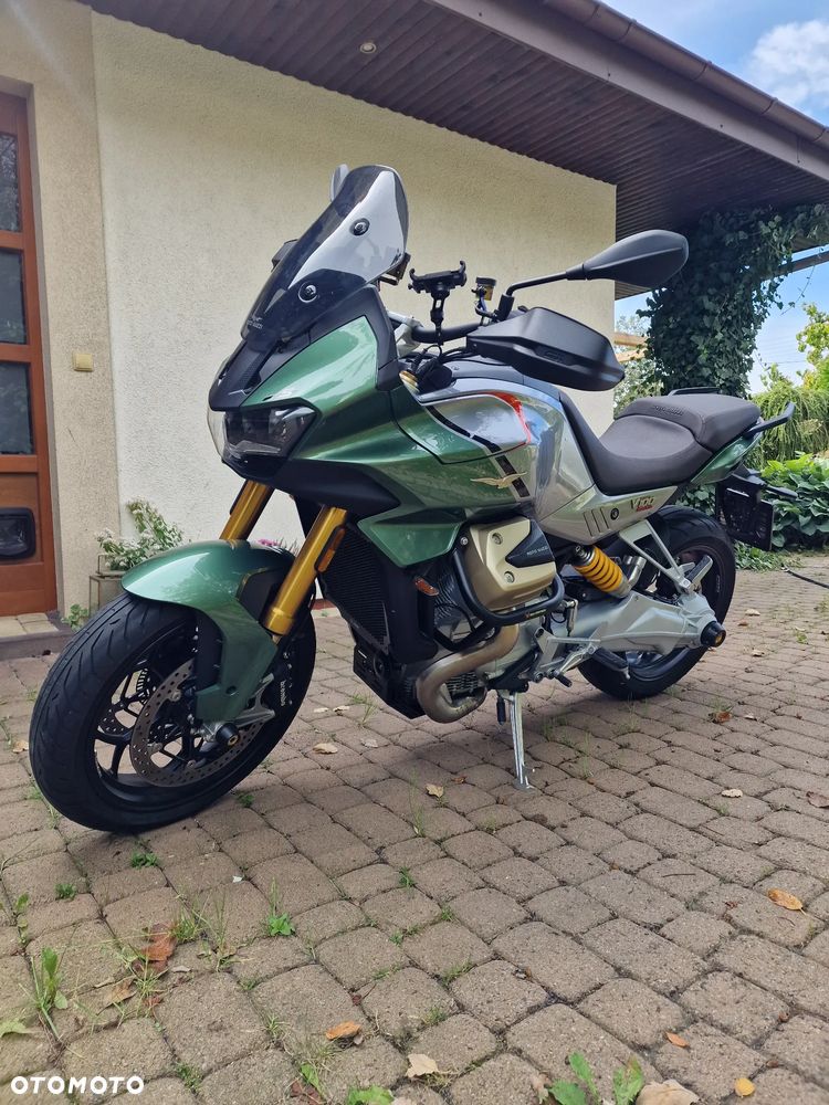 Moto Guzzi V100 Mandello - 2
