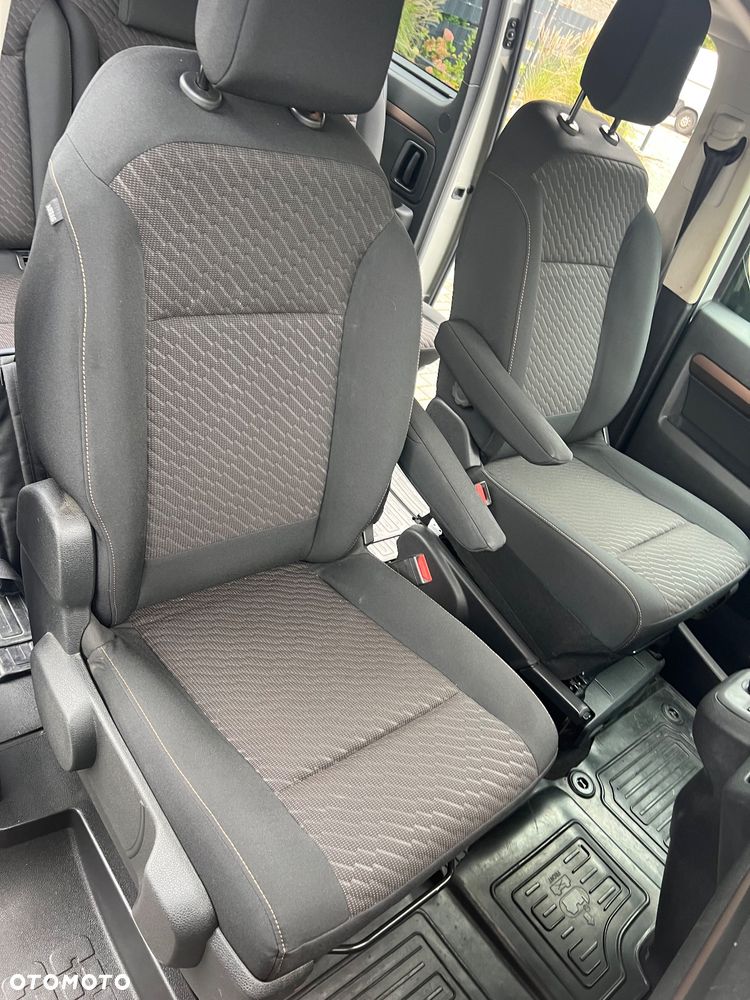 Toyota ProAce Kombi 2.0 D-4D Medium 2,8t - 18