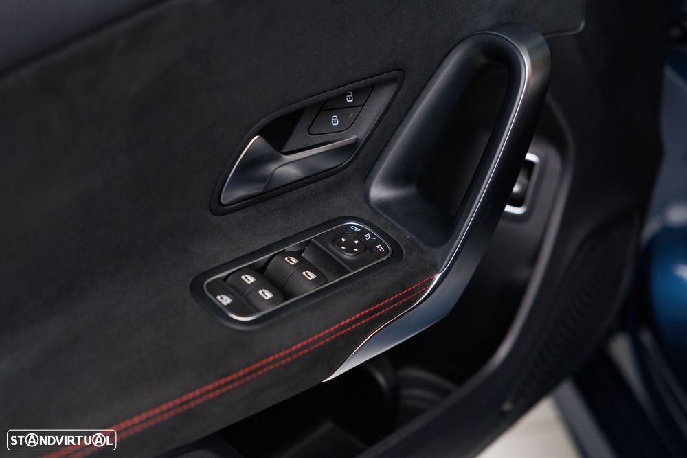 Mercedes-Benz A 250 - 18