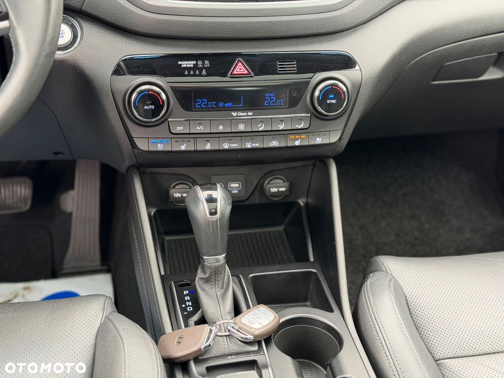 Hyundai Tucson 2.0 CRDI 4WD Automatik Premium - 18