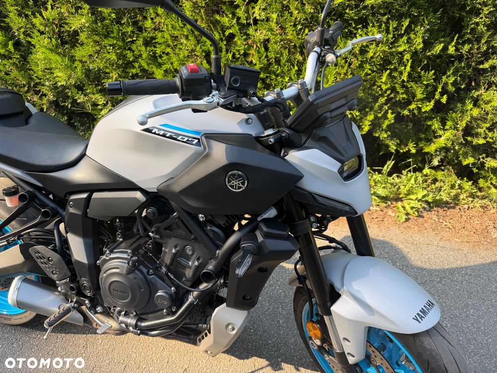 Yamaha MT - 6