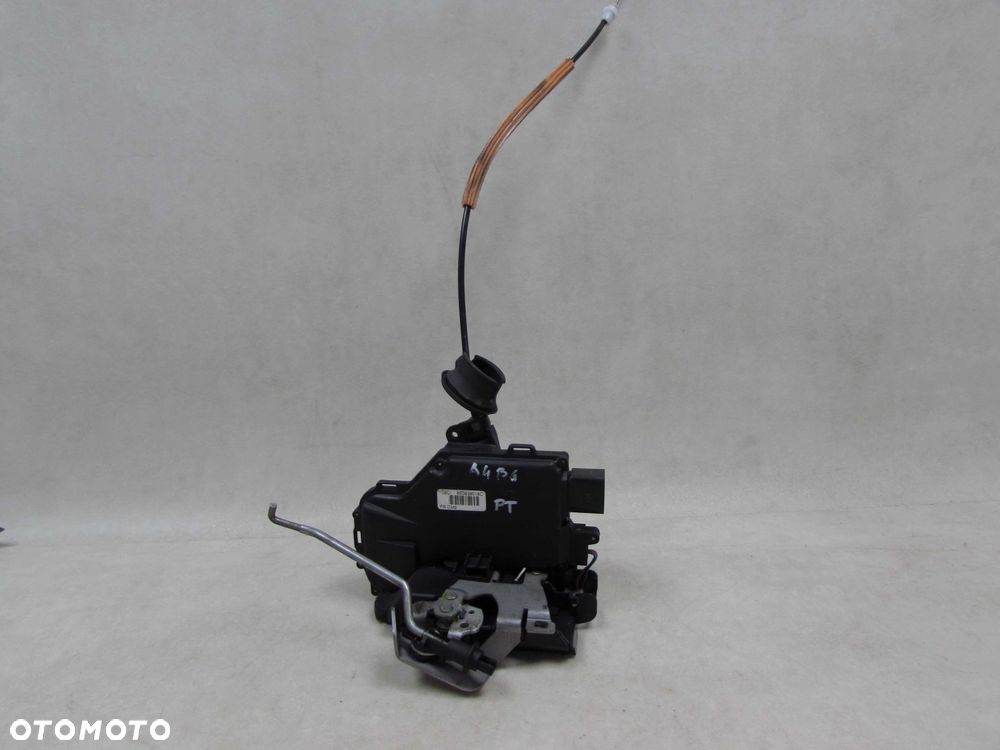AUDI A4 B6 01-05 ZAMEK DRZWI TYL PRAWY 7 PIN 8E0839016 - 1