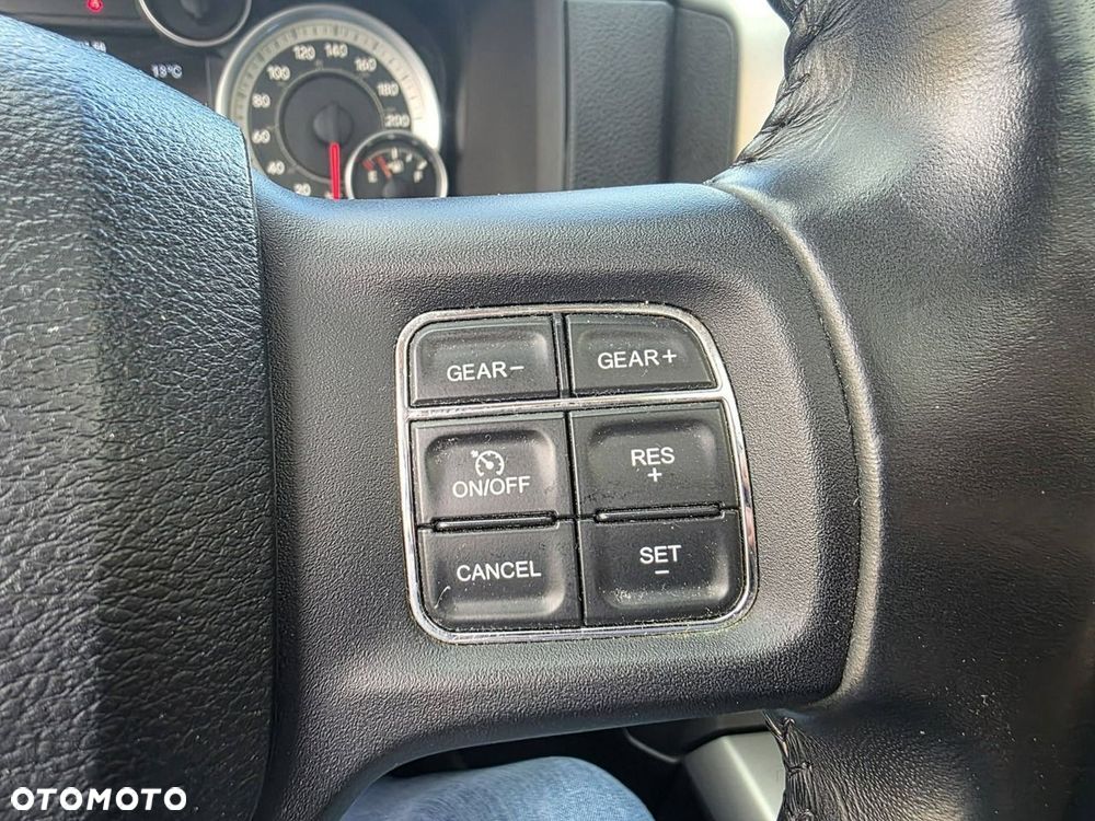 RAM 1500 Crew Cab Laramie - 15