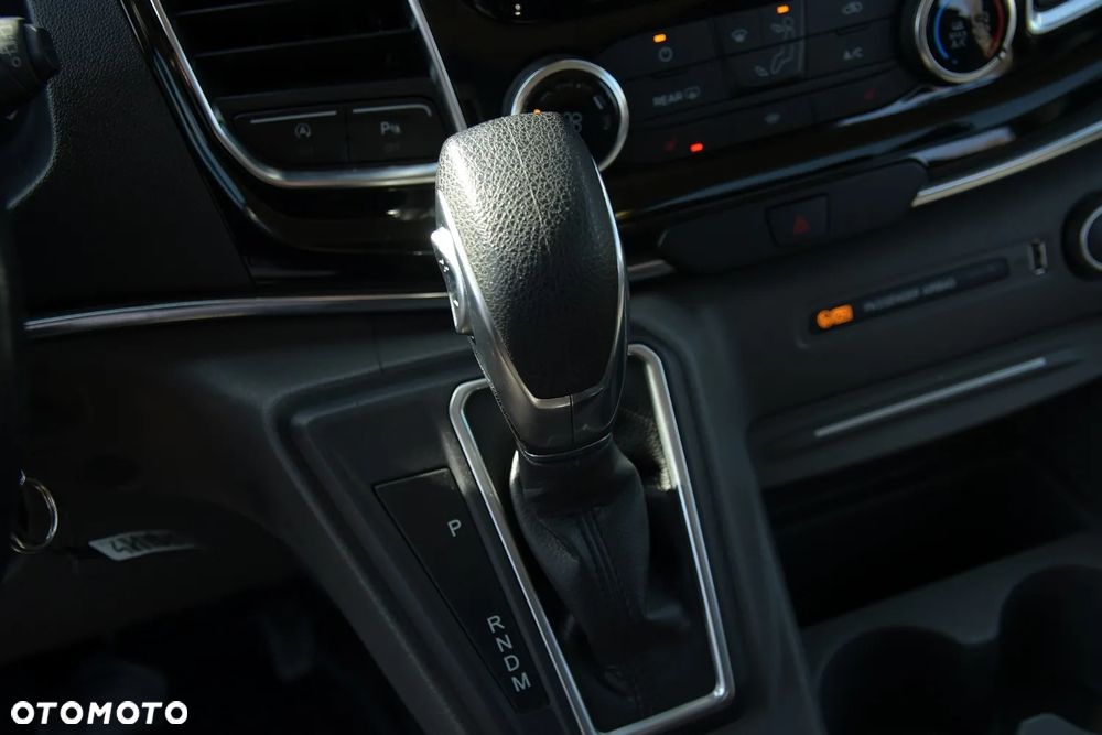 Ford Tourneo Custom 2.0 TDCi L2 Titanium SelectShift - 21