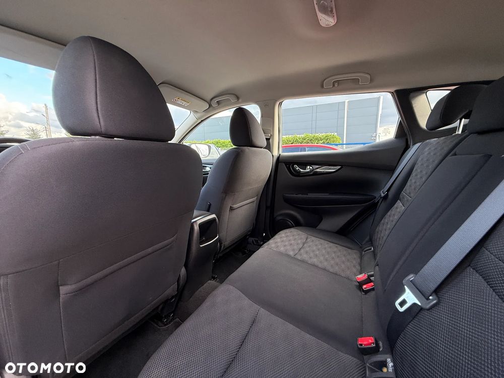 Nissan Qashqai 1.2 DIG-T Acenta EU6 - 7