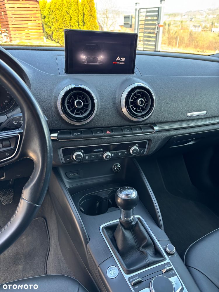 Audi A3 Sportback - 13