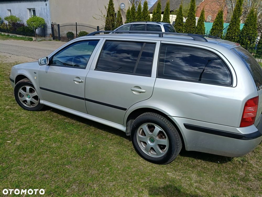 Skoda Octavia - 8