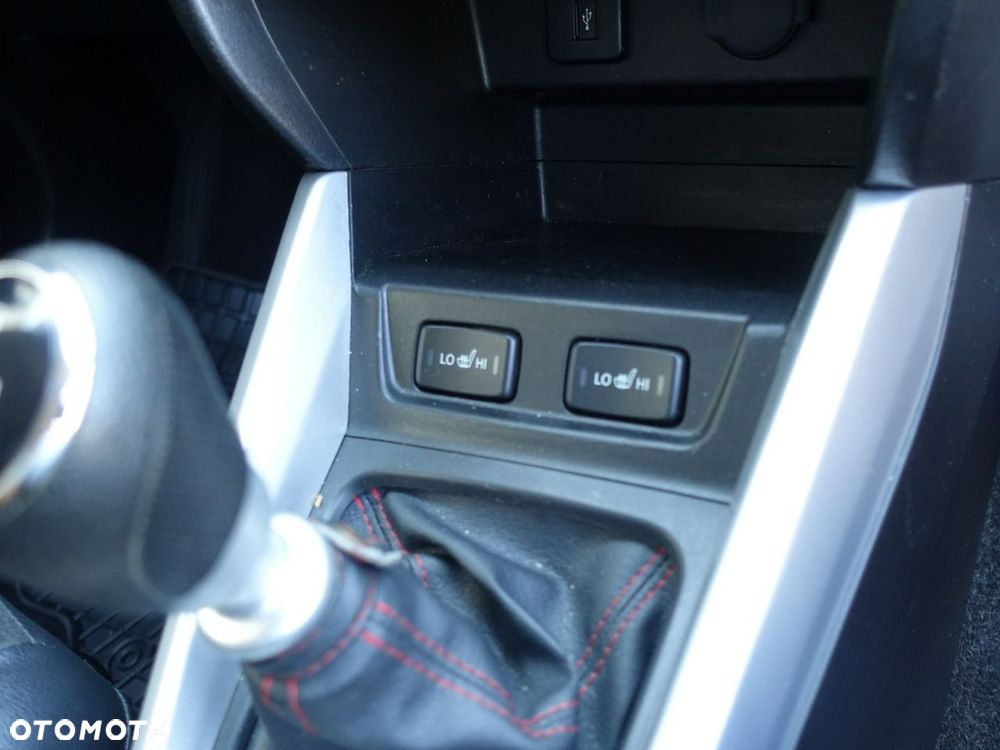 Suzuki Vitara - 25