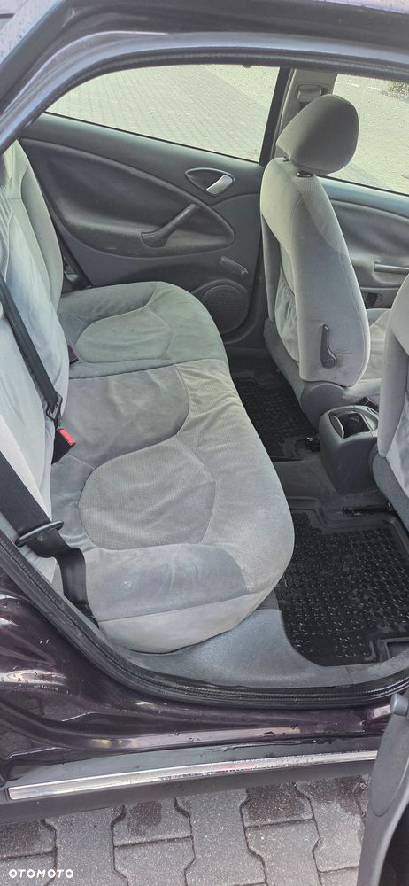 Citroën C5 II 1.8i 16V X - 17