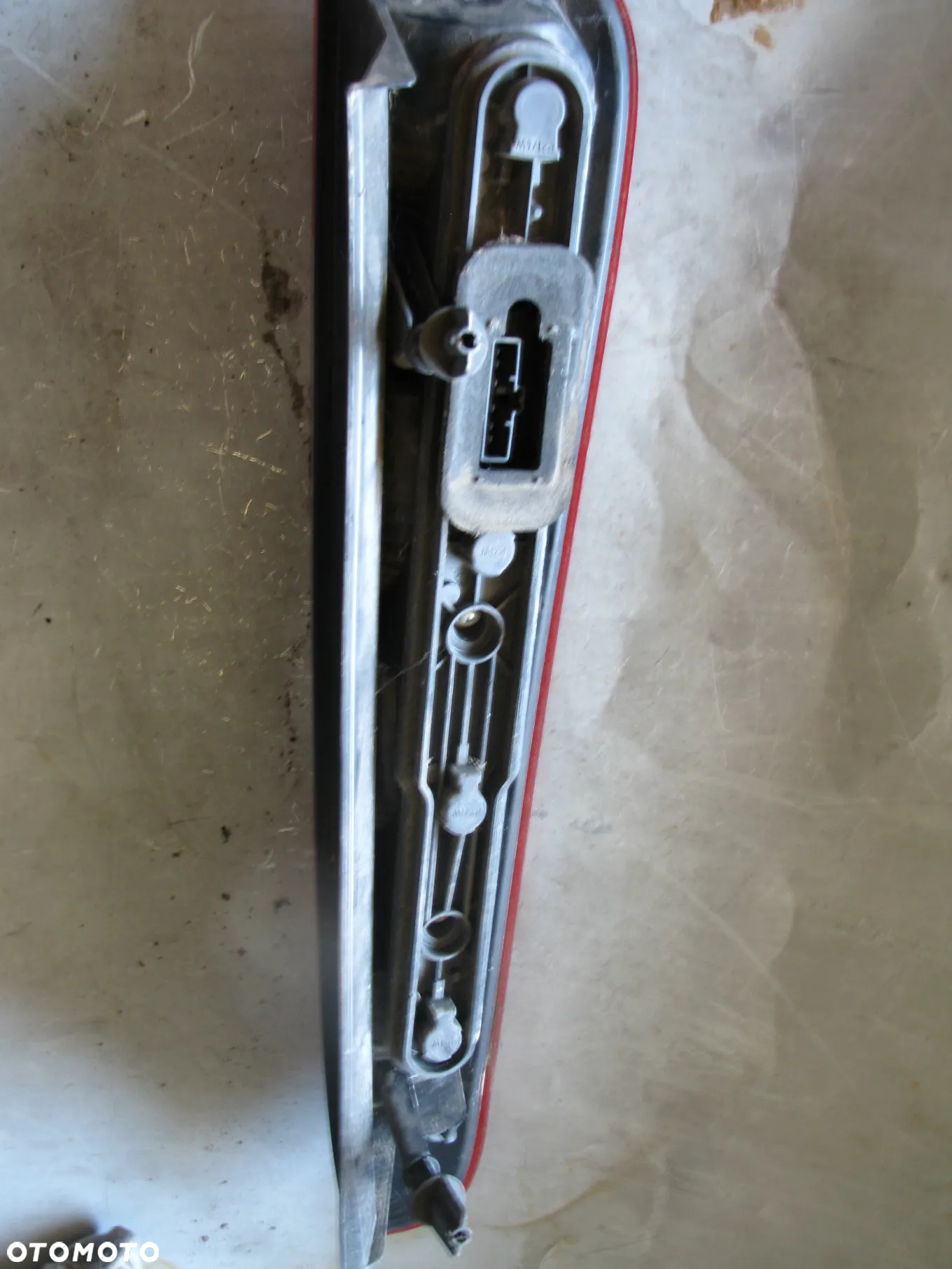 LAMPA PRAWY TYŁ FORD C-MAX - 6