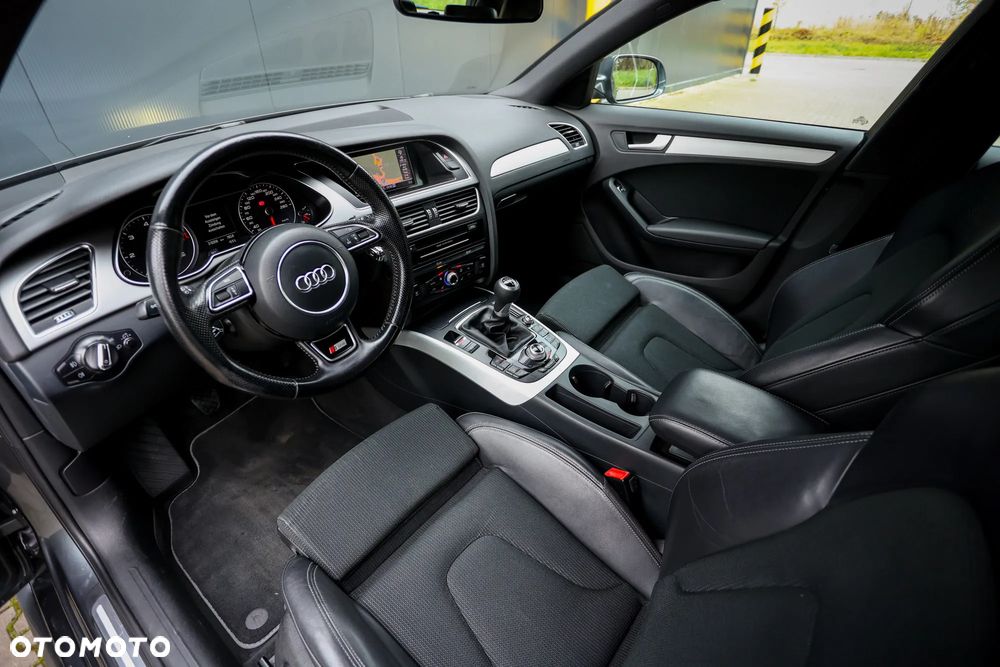 Audi A4 2.0 TDI DPF S line Sportpaket - 16