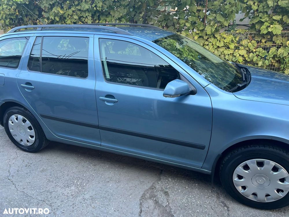Skoda Octavia 1.6 MPI Elegance - 2