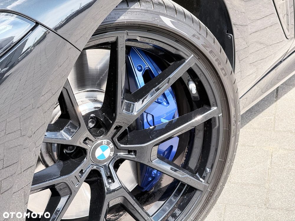 BMW Seria 8 - 15
