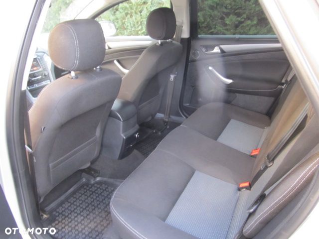 Ford Mondeo 2.0 TDCi Champions Edition - 9