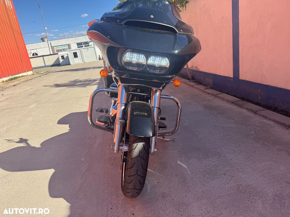Harley-Davidson CVO Road Glide Limited - 2