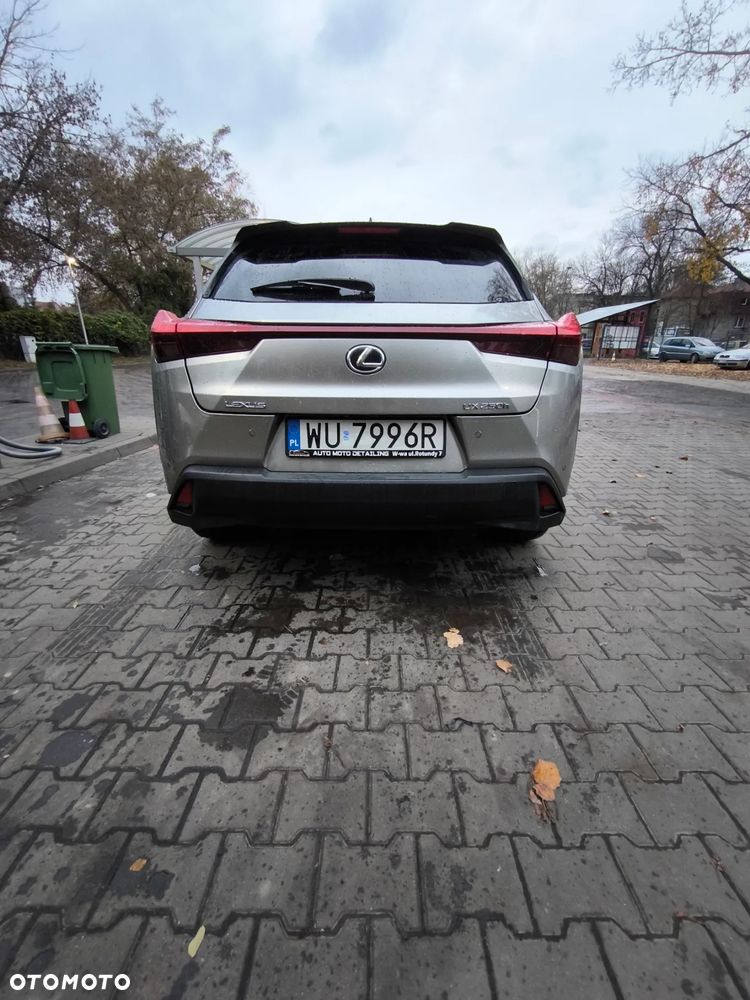Lexus UX - 28