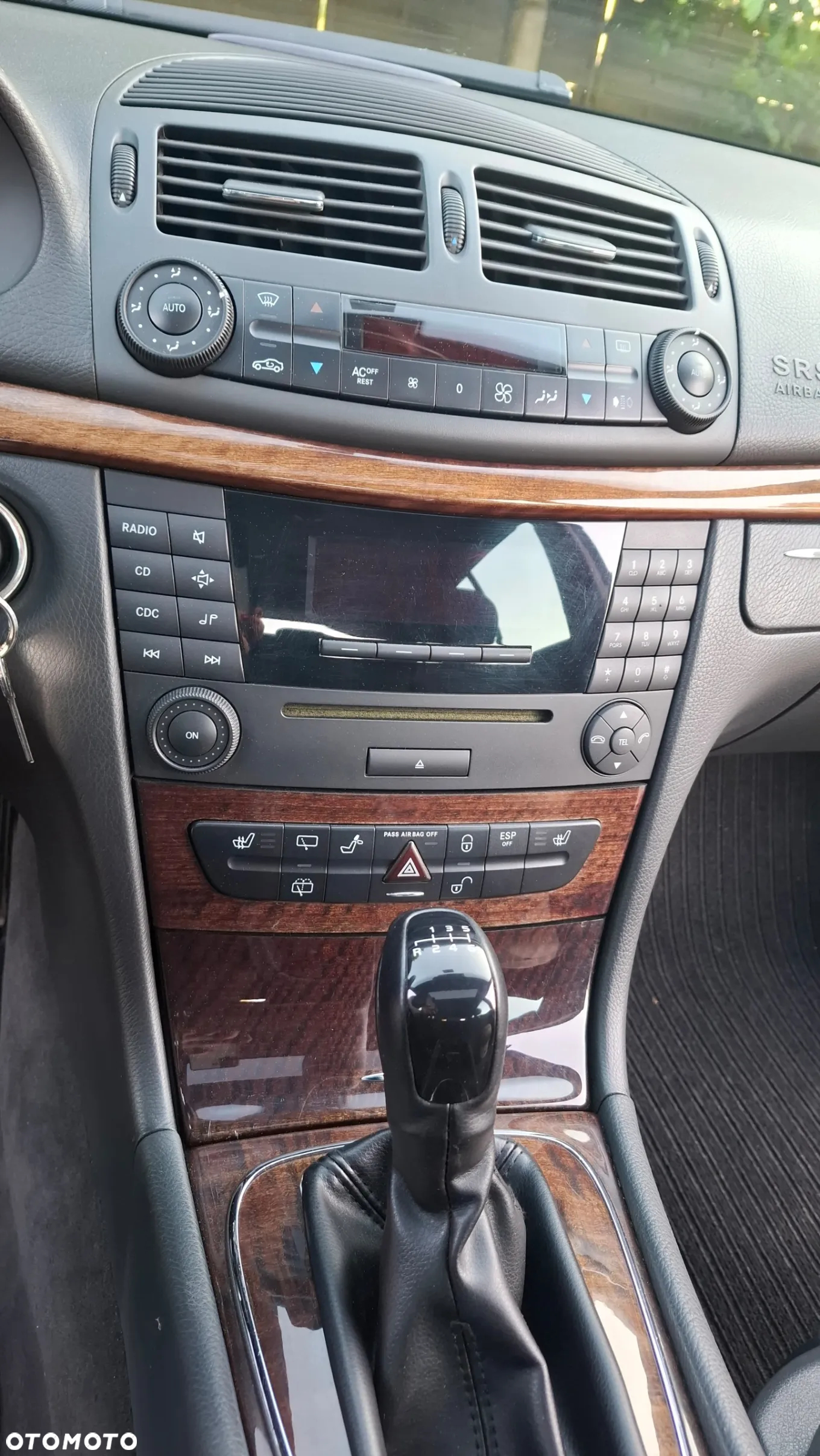 Mercedes-Benz Klasa E 220 CDI T Elegance - 17