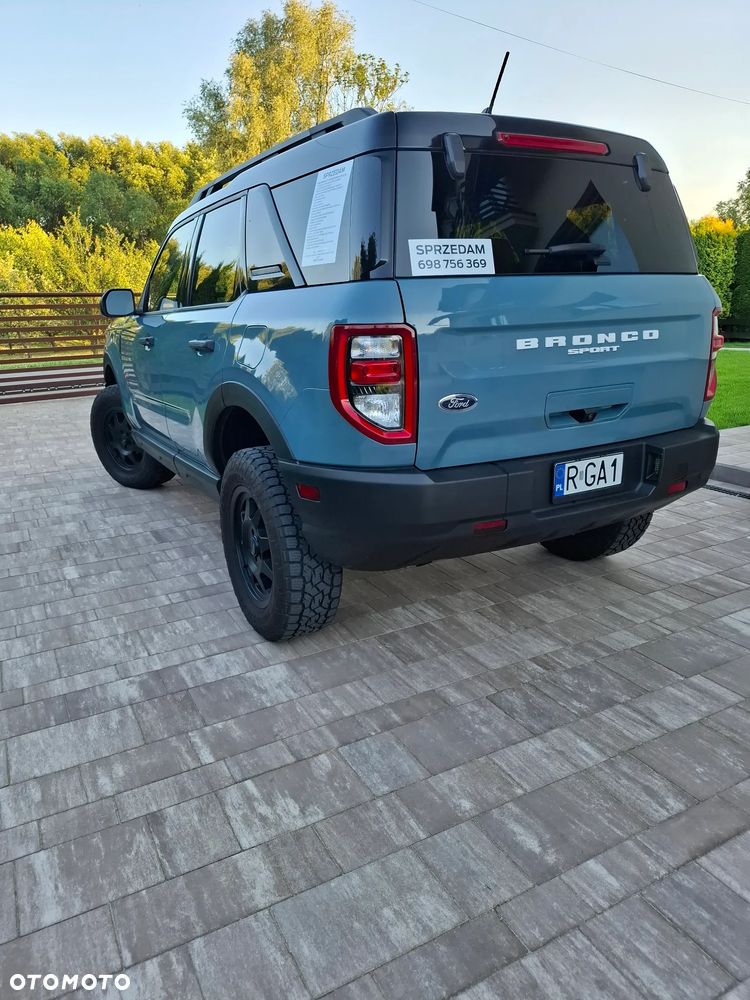 Ford Bronco - 5