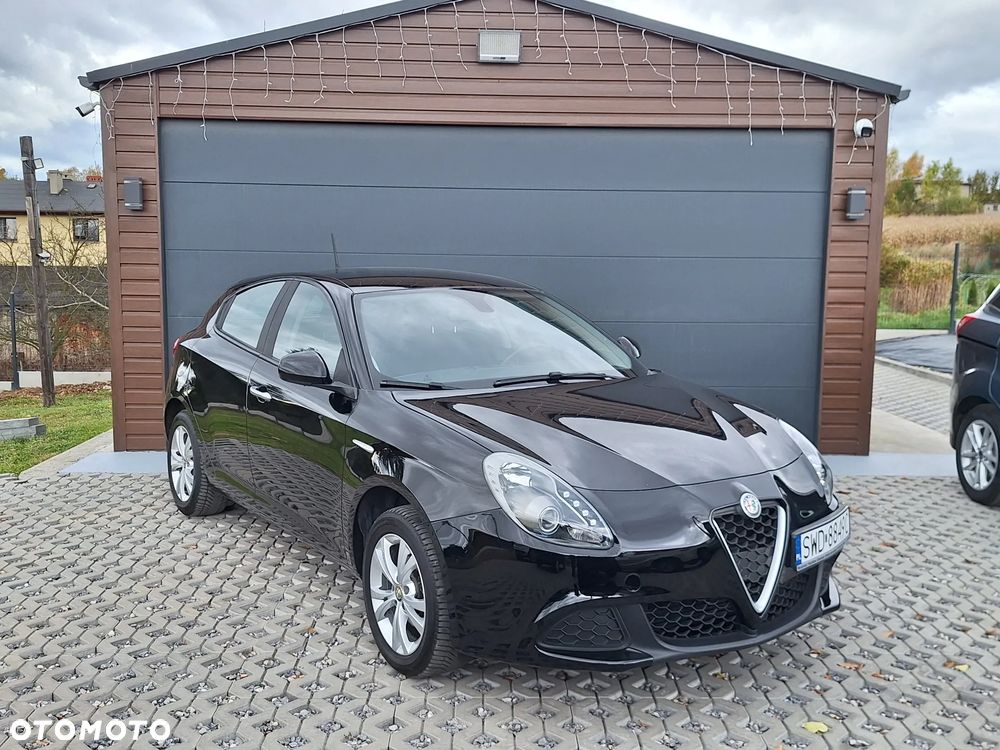 Alfa Romeo Giulietta - 2