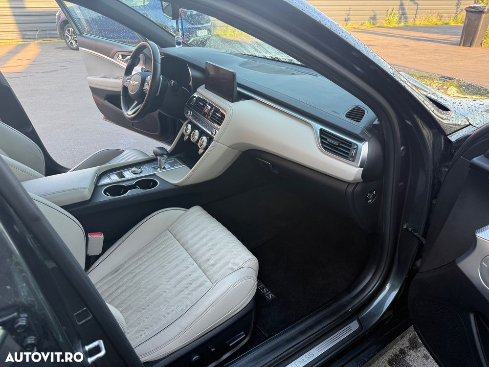 Genesis G70 - 23