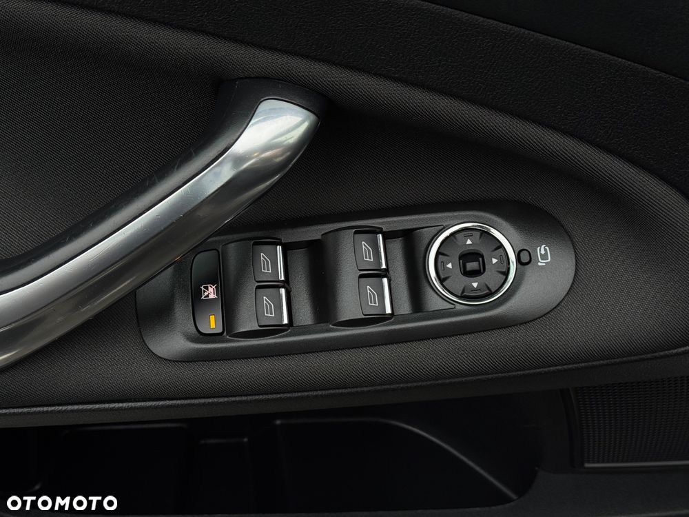 Ford Mondeo 2.0 TDCi Business Edition - 17