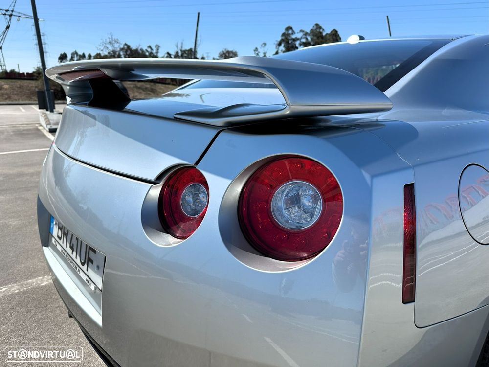 Nissan GT-R 3.8 V6 Premium Edition - 14