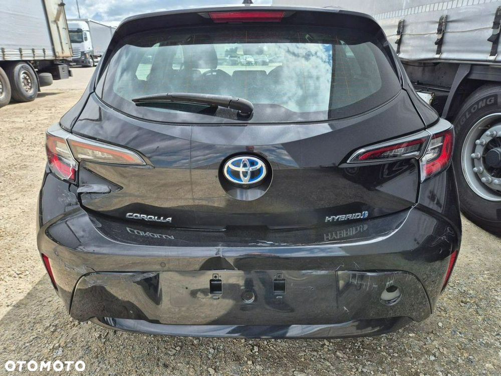 Toyota Corolla - 5