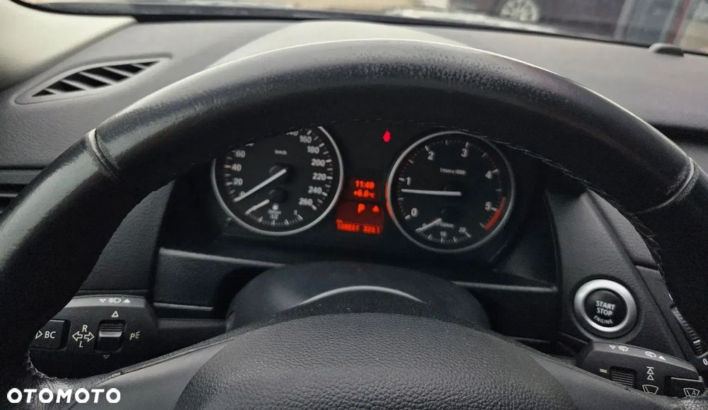 BMW X1 xDrive20d - 31
