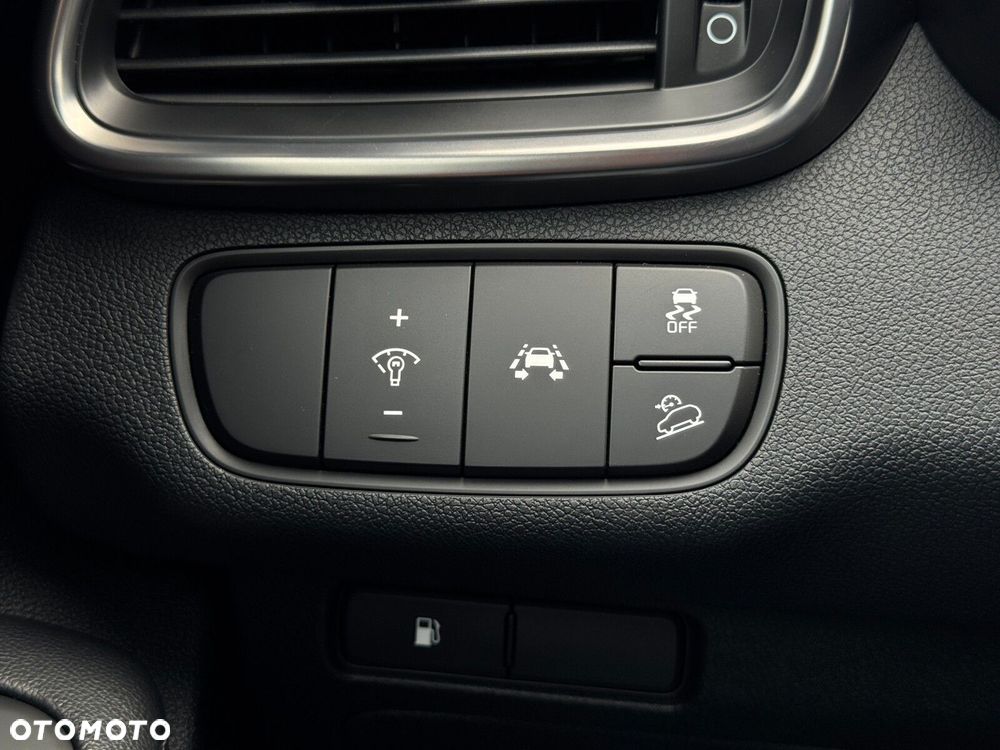 Kia Sorento 2.0 CRDI L - 29