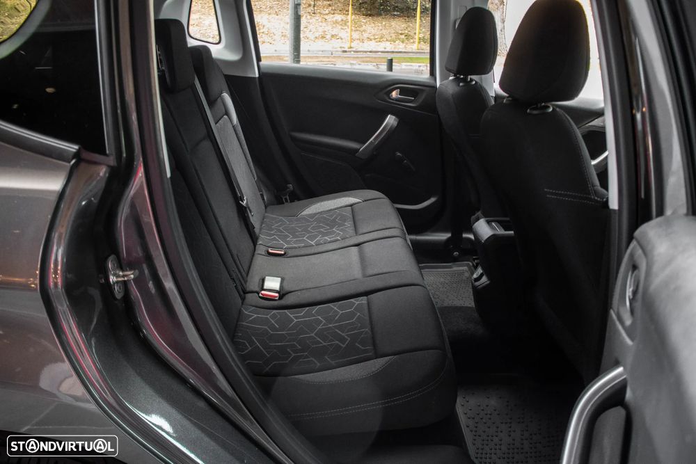 Peugeot 2008 PureTech 82 Style - 20