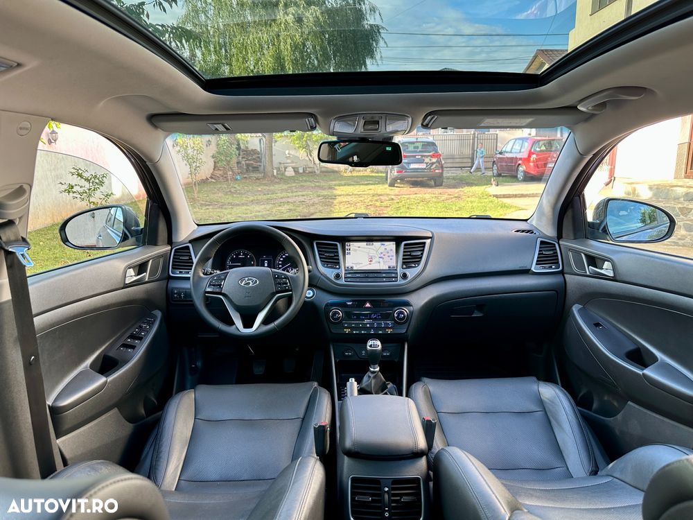 Hyundai Tucson blue 1.7 CRDi 2WD Style - 40