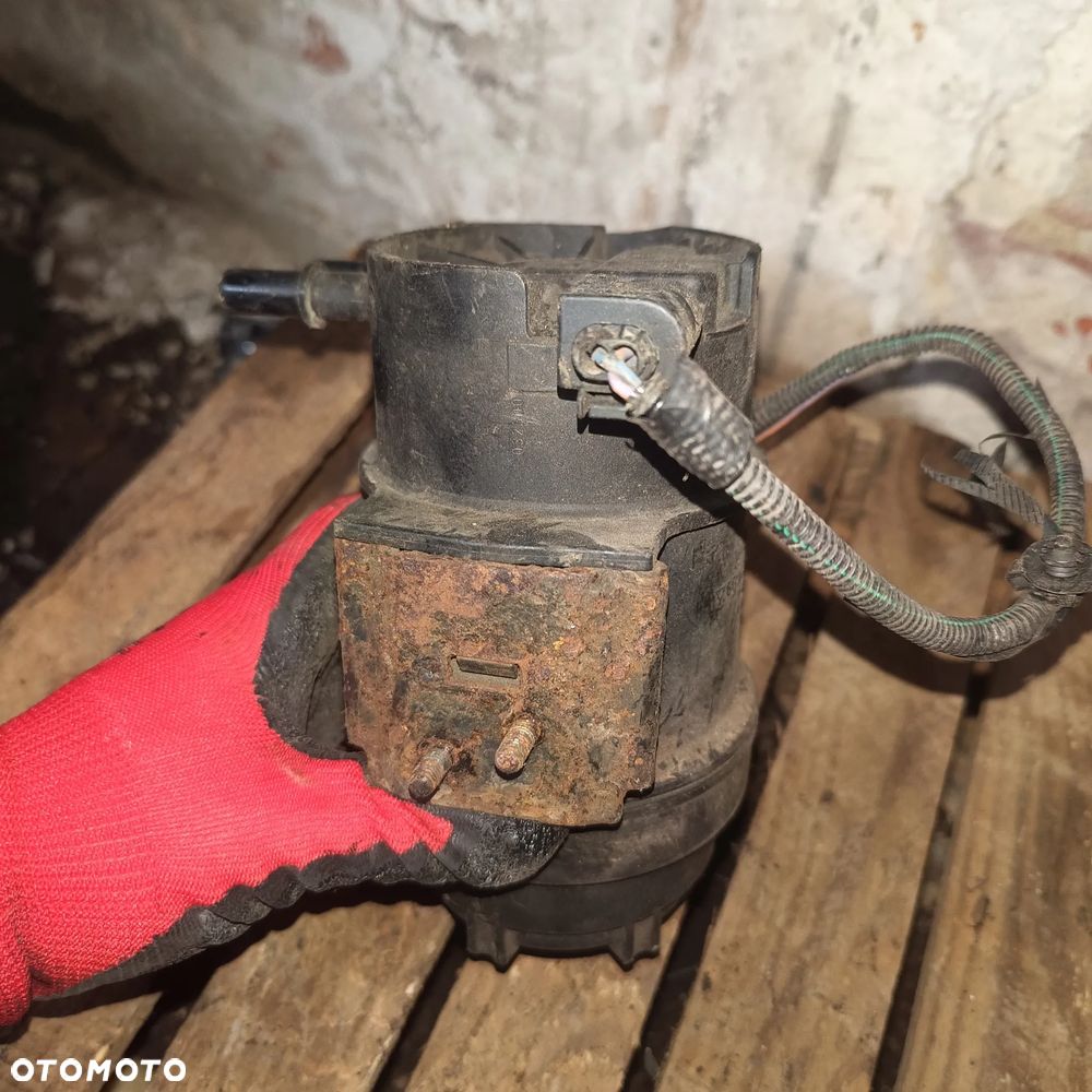 OBUDOWA FILTRA PALIWA VOLVO 6G8N9155CB - 1