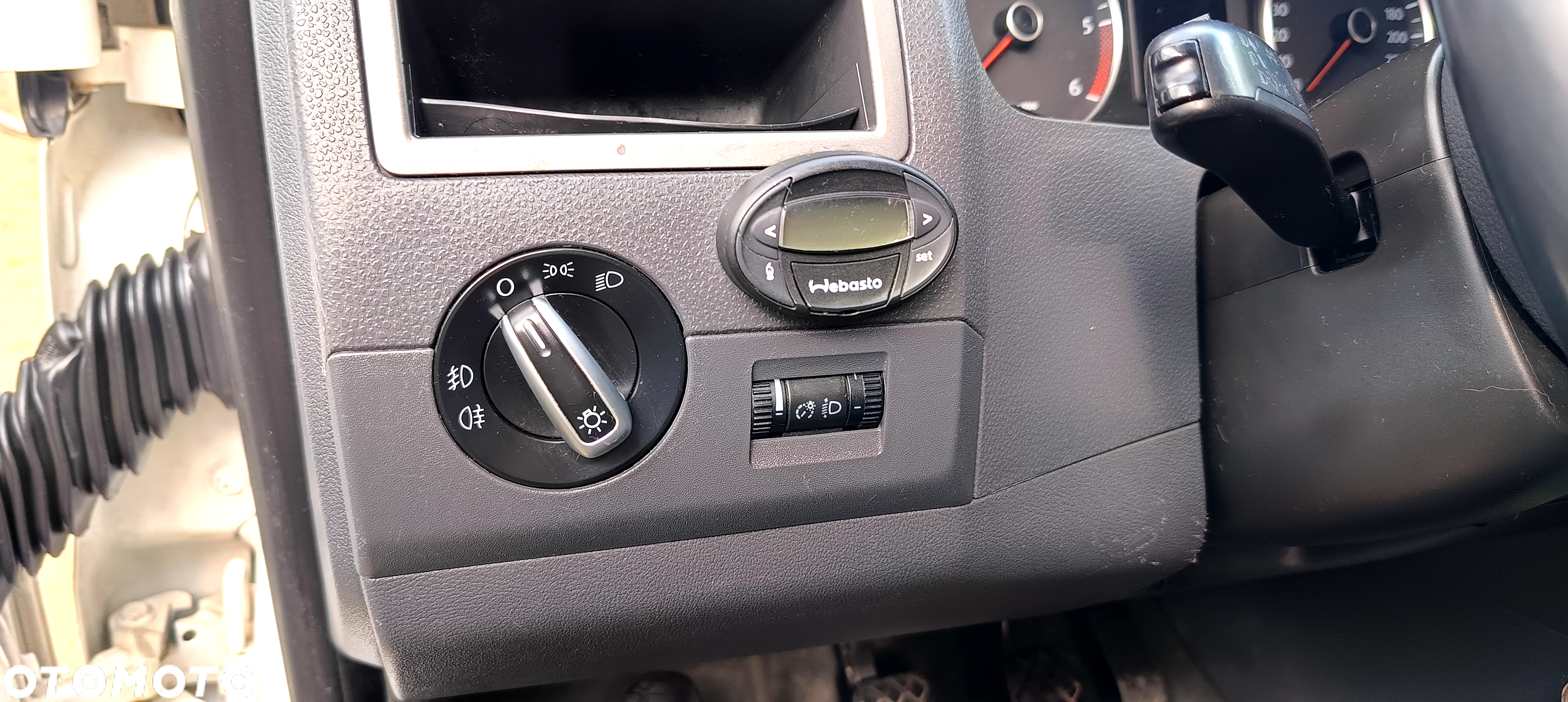 Volkswagen Multivan TDI L1 Comfortline - 16