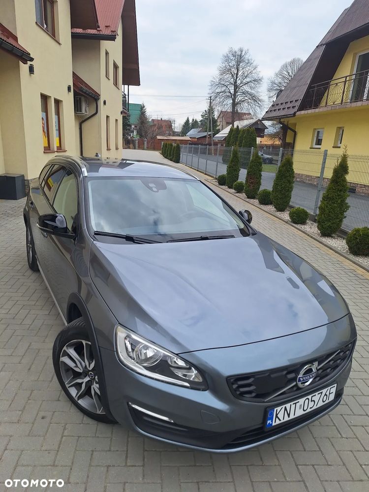 Volvo V60 Cross Country D3 Geartronic Kinetic - 3