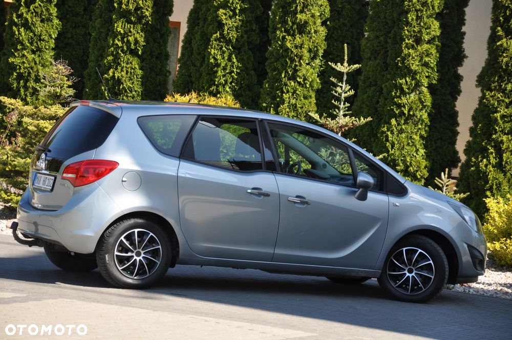 Opel Meriva 1.4 T Cosmo - 14