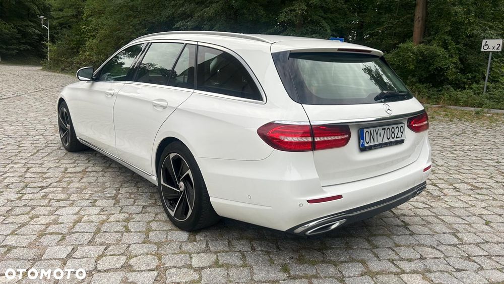 Mercedes-Benz Klasa E 220 d Business Edition 9G-TRONIC - 7
