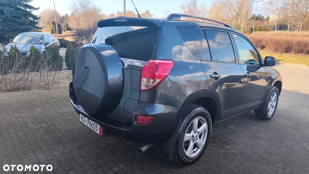 Toyota RAV4 2.0 4x4 Automatik Executive - 10