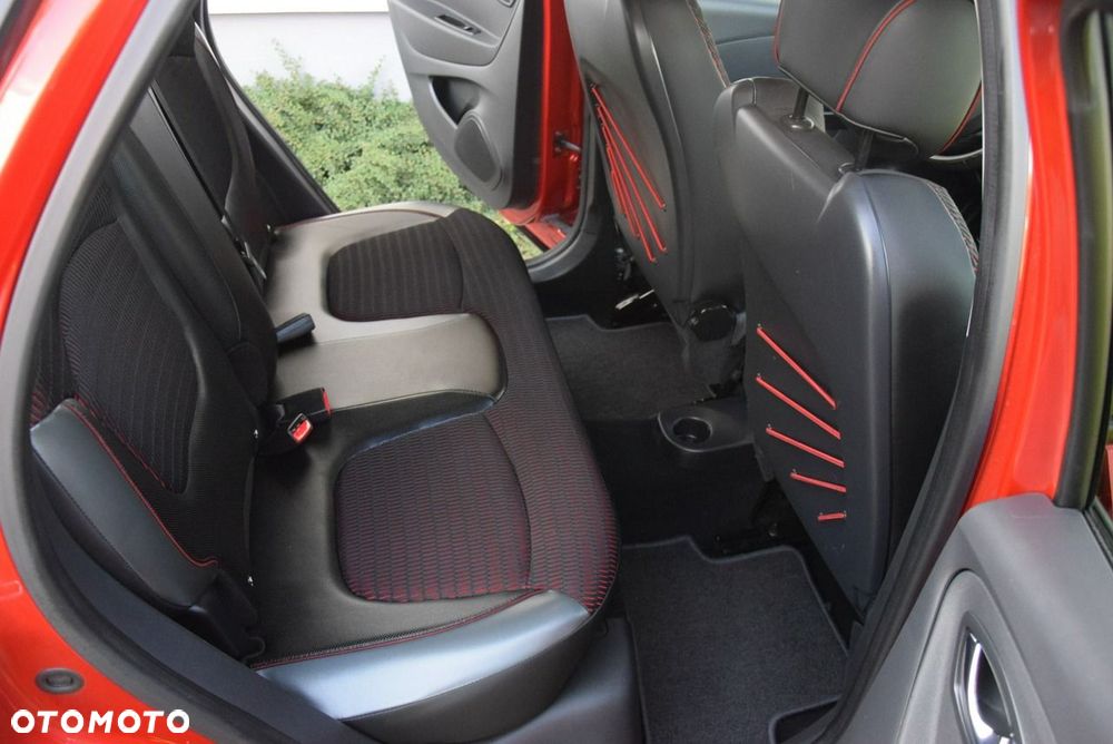 Renault Captur TCe 120 EDC Helly Hansen - 35