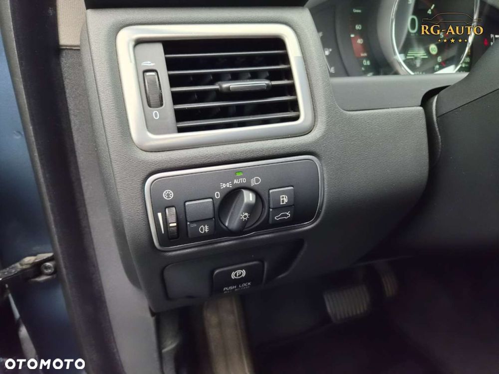 Volvo V70 - 30