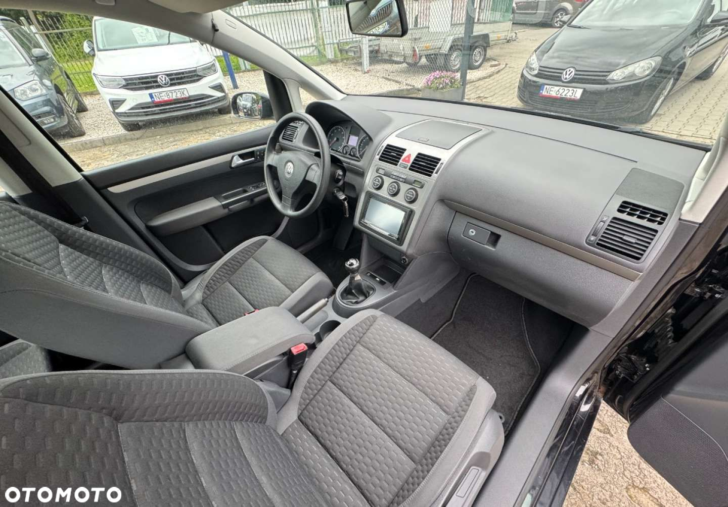 Volkswagen Touran - 20