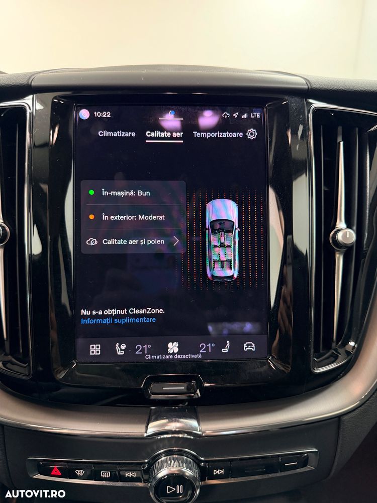 Volvo XC 60 B4 MHEV AT AWD Core - 16